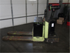 PALLET JACK -- 2807 - Image