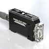 MARK•EYE ® PRO 45µs Response time, White LED, 5-Pin Micro Connector (M12), V4A Apertured V-Axis Block -- MEP45WLCV4A