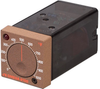 1/16 DIN On-Off Temperature Controllers -- 6100 - Image