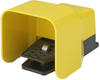 Foot-operated valve for control of compressed air and vacuum FU 7 3/2 R - 10.05.09.00010 - Schmalz Inc.