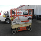 SCISSORS LIFT -- 3447
